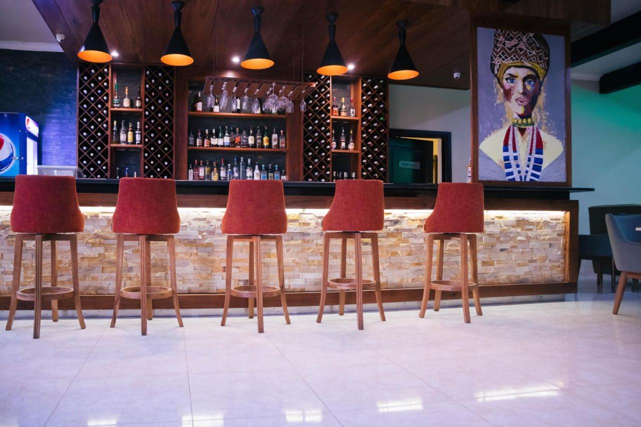 Cbd Hotel Dar es Salaam Exterior photo